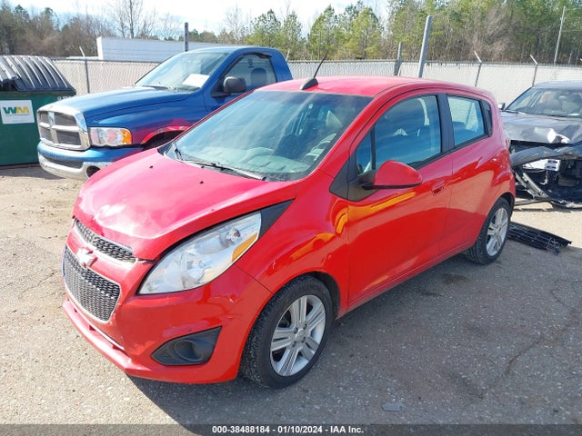 Chevrolet Spark 1lt Cvt 2015 KL8CD6S9XFC719918 Image 2