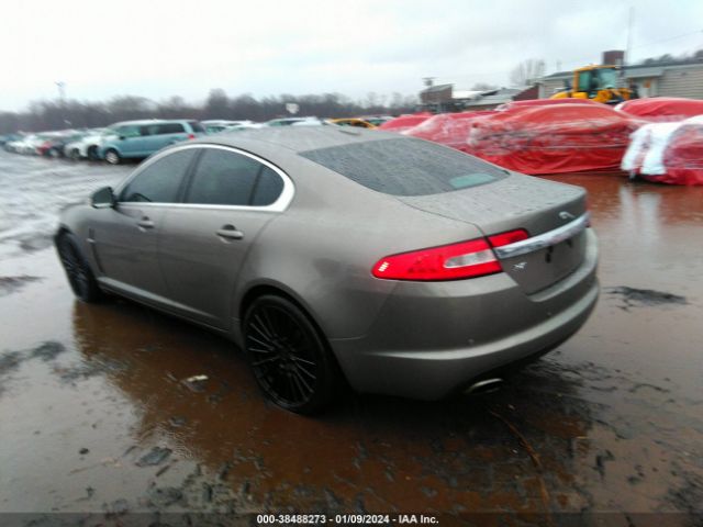 2009 JAGUAR XF SAJWA05B89HR28463 Photo 2