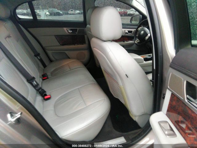 2009 JAGUAR XF SAJWA05B89HR28463 Photo 7
