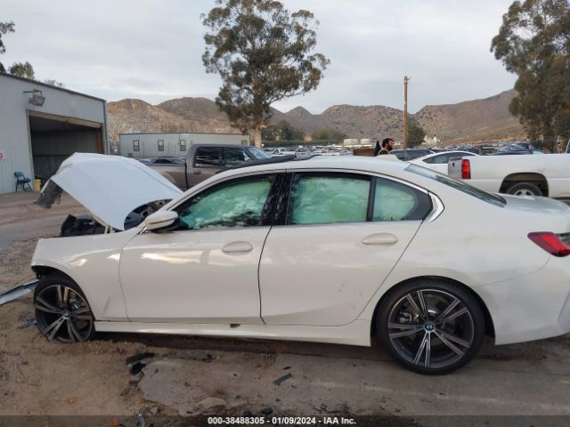 3MW69FF03R8E12889 BMW 3 Series 330i