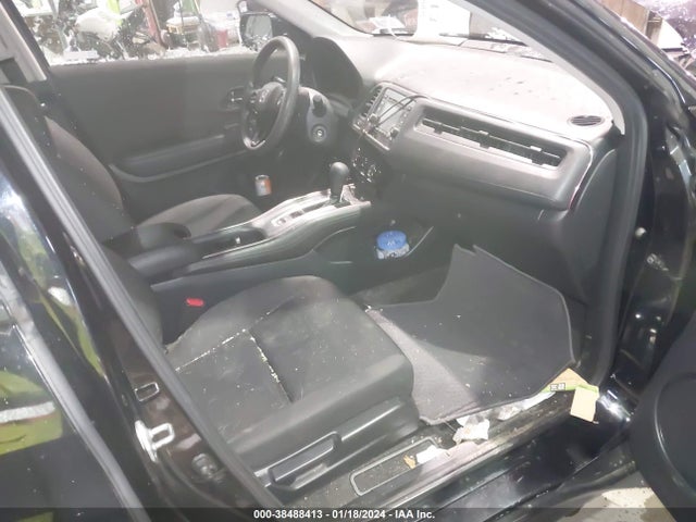 Honda HR-V LX 2019 3CZRU6H39KM718444 Image 5