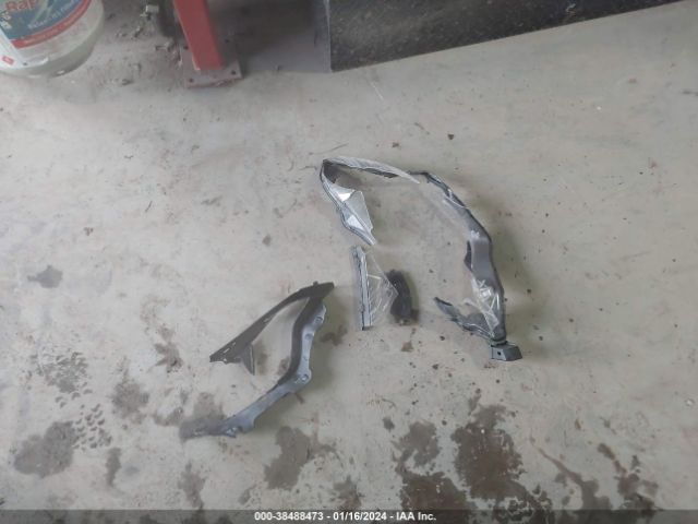 2T1BURHE8GC607099 Toyota Corolla Le Premium