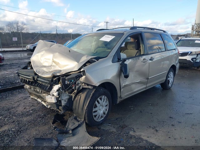 2004 TOYOTA SIENNA LE VIN: 5TDZA23C44S025203