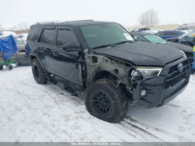 Toyota 4RUNNER SR5 2014 JTEBU5JR2E5180188 Image 1