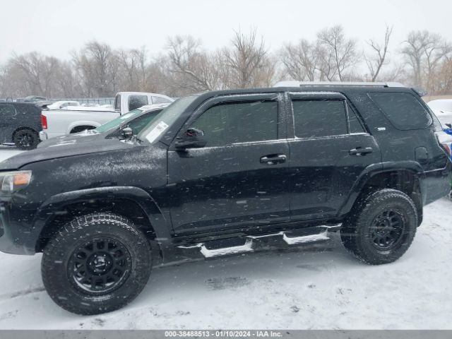 Toyota 4RUNNER SR5 2014 JTEBU5JR2E5180188 Image 14