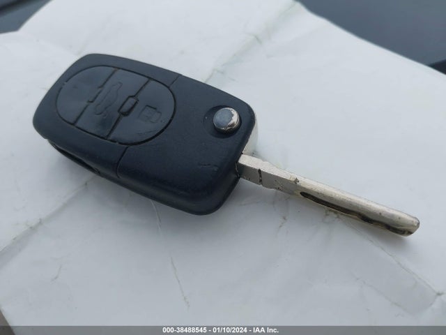 2000 AUDI A6 BASE (A5) VIN: WAUEH24B3YN008904