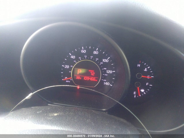 KIA SOUL + 2014 KNDJP3A52E7016002 Image 7