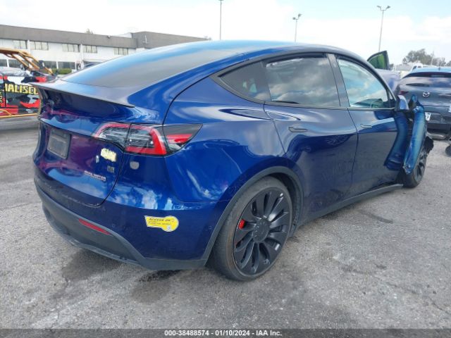 2022 TESLA MODEL Y 7SAYGDEF2NF326302 Photo 3
