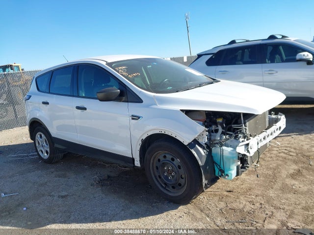 2017 FORD ESCAPE S VIN: 1FMCU0F78HUC10402
