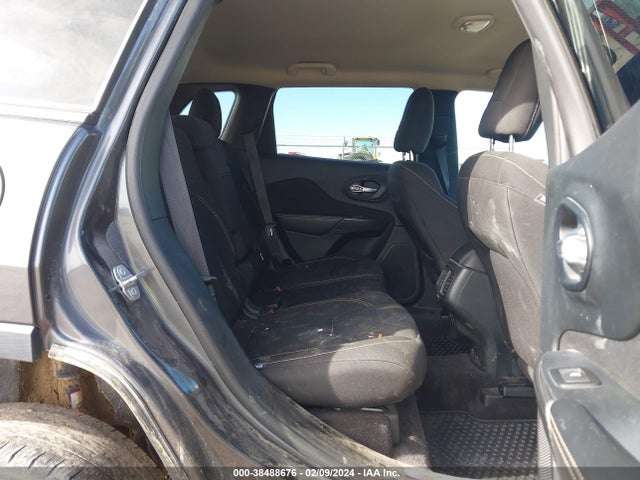 Jeep Cherokee Latitude 2016 1C4PJMCB8GW271427 Image 8