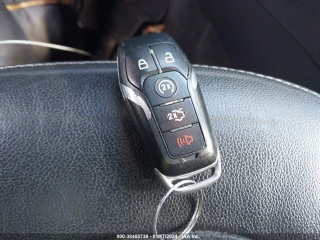 Ford Explorer Limited 2017 1FM5K7F84HGC92904 Image 11