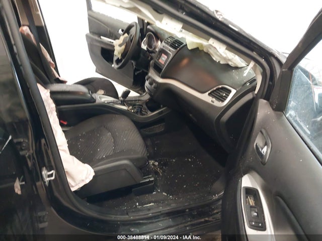 2018 DODGE JOURNEY SE VIN: 3C4PDCAB5JT208870