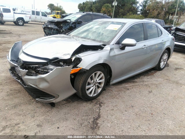 Toyota CAMRY LE 2021 4T1C11AK8MU452918 Image 2