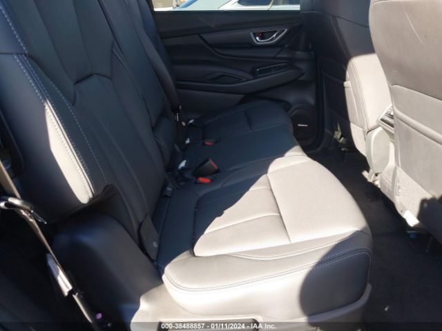 Subaru Ascent Limited 8-passenger 2023 4S4WMARD5P3442769 Image 8