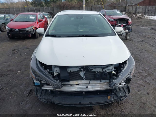 Toyota Corolla Hybrid Le 2022 JTDEAMDE0N3010209 Image 12