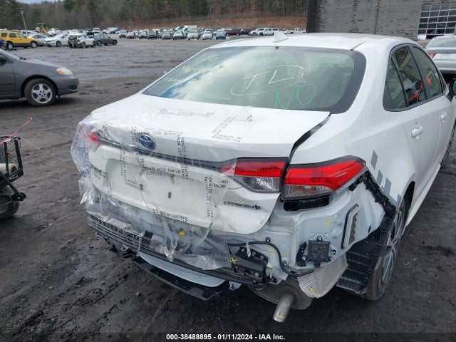 Toyota Corolla Hybrid Le 2022 JTDEAMDE0N3010209 Image 16