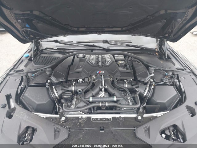 BMW M8 Gran Coupe Competition 2024 WBSGV0C00RCN65428 Image 10