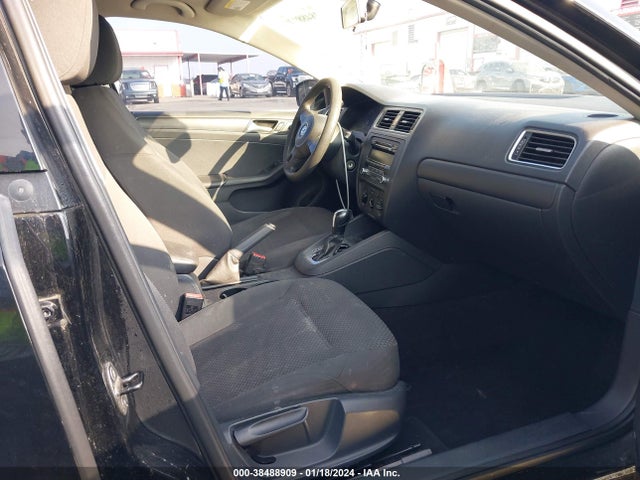 3VW2K7AJ0EM432852 Volkswagen Jetta 2.0l S