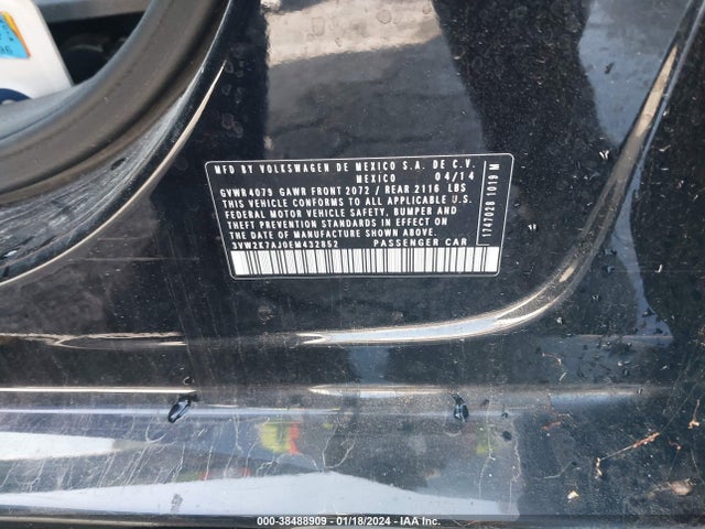 3VW2K7AJ0EM432852 Volkswagen Jetta 2.0l S