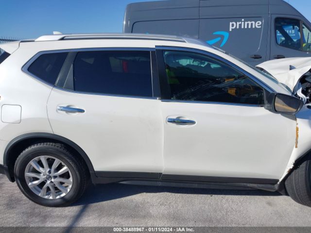 JN8AT2MVXLW131648 Nissan Rogue Sv Intelligent Awd