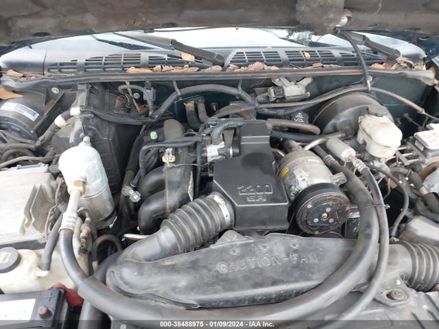 2003 GMC SONOMA SL VIN: 1GTCS14H238101074