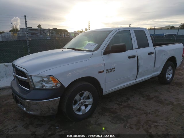 RAM 1500 Tradesman 2015 1C6RR6FT4FS676943 Image 2
