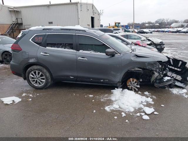 2018 NISSAN ROGUE SV VIN: 5N1AT2MV9JC751591