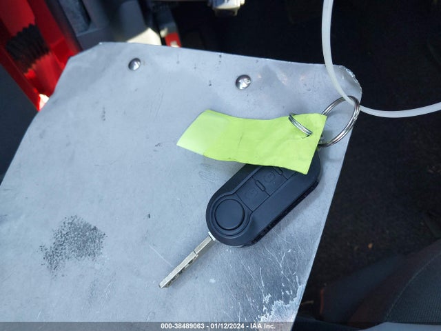 2013 FIAT 500 3C3CFFAR2DT649033 Photo 10