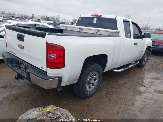 2011 CHEVROLET SILVERADO 1500 WORK TRUCK VIN: 1GCRCPEX7BZ108062