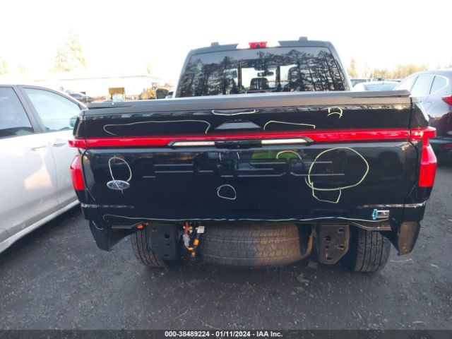 1FT6W1EV2PWG12128 Ford F-150 Lightning Lariat