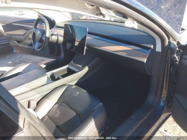 2022 TESLA MODEL 3 5YJ3E1EC9NF358147 Photo 4