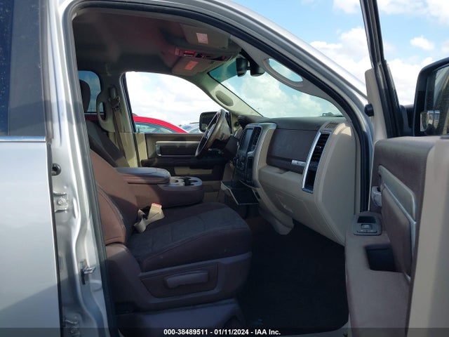 2017 RAM 1500 VIN: 1C6RR6LT7HS695980