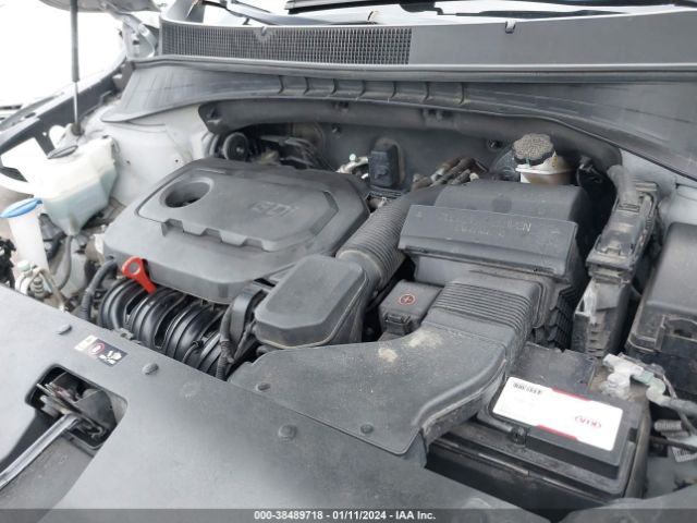 5XYPGDA34JG385651 KIA Sorento 2.4l Lx