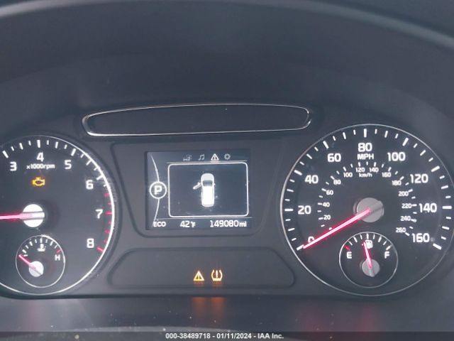 5XYPGDA34JG385651 KIA Sorento 2.4l Lx