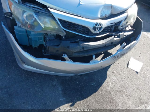4T1BK1FK3EU552279 Toyota Camry Se V6