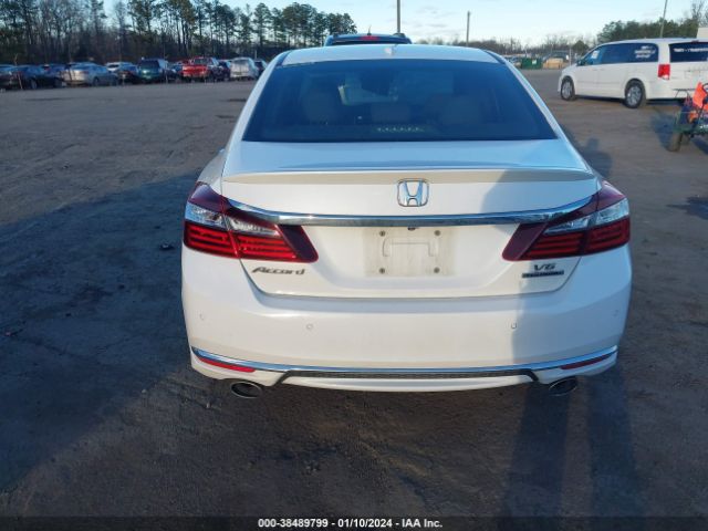 1HGCR3F96HA019332 Honda Accord Touring V6
