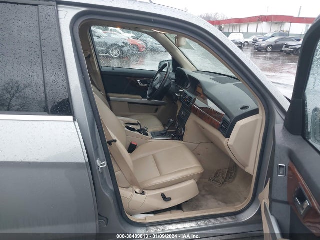 2011 MERCEDES-BENZ GLK 350 4MATIC VIN: WDCGG8HB2BF669167