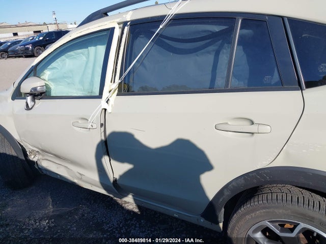 2015 SUBA XV CROSSTREK VIN: JF2GPAST8F8263579