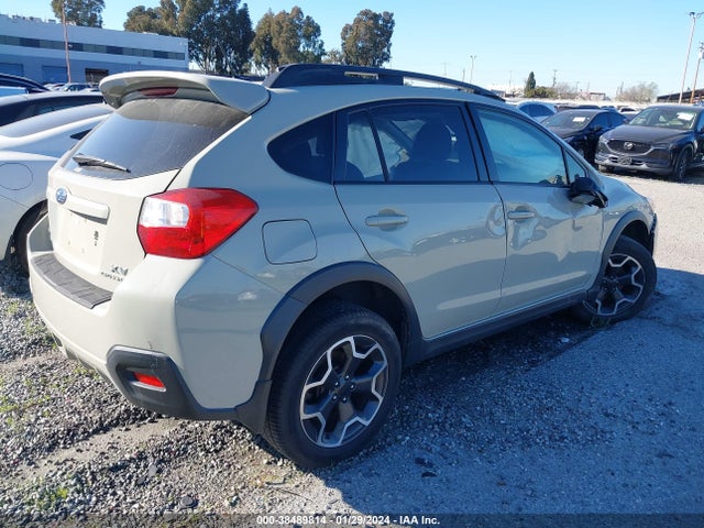 2015 SUBA XV CROSSTREK VIN: JF2GPAST8F8263579