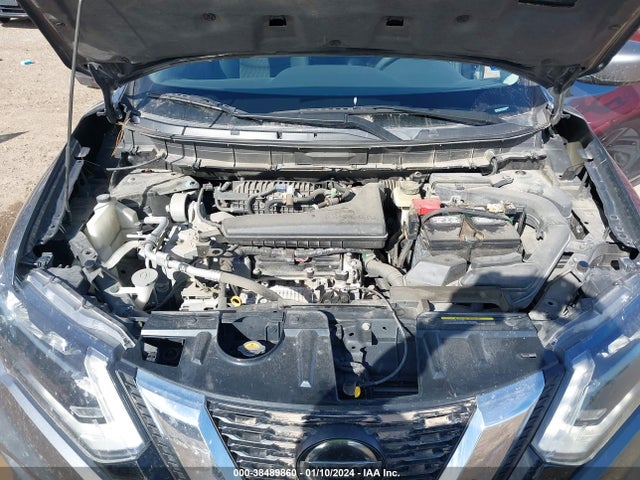 2018 NISSAN ROGUE S VIN: 5N1AT2MTXJC700776