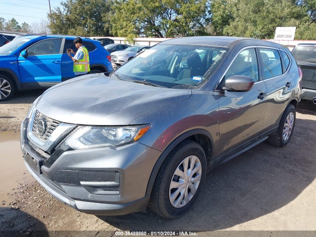 2018 NISSAN ROGUE S VIN: 5N1AT2MTXJC700776