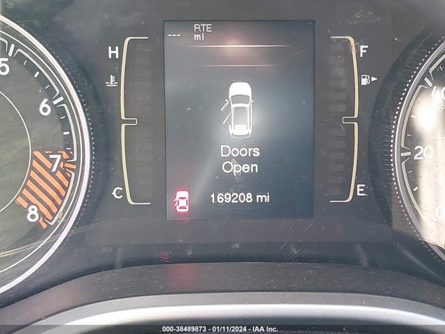 Jeep Cherokee Latitude 2014 1C4PJLCS8EW221490 Image 14