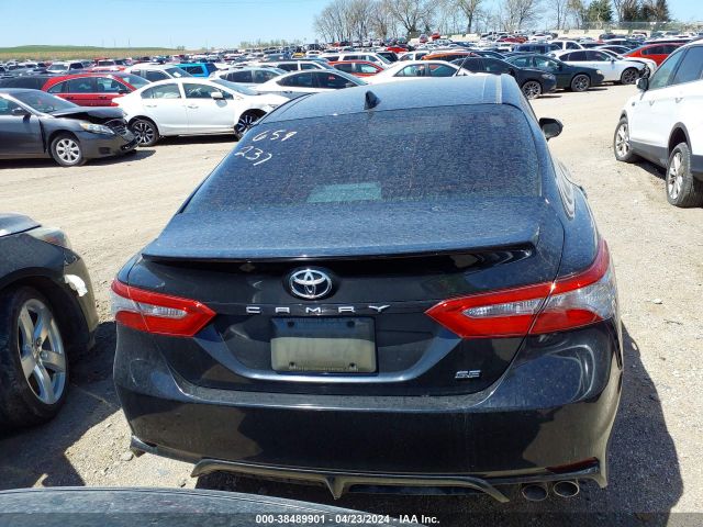 4T1B11HK4JU075761 Toyota CAMRY SE