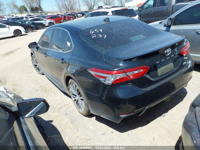 4T1B11HK4JU075761 Toyota CAMRY SE