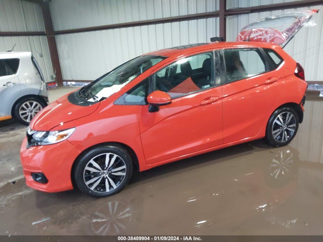 Honda FIT EX 2018 3HGGK5G82JM732759 Image 2