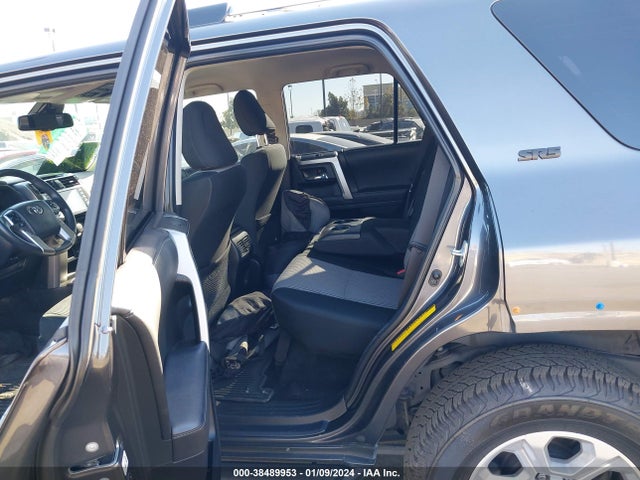 2020 TOYOTA 4RUNNER SR5 VIN: JTEBU5JR5L5825820