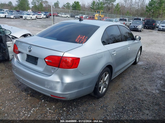 2014 VOLKSWAGEN JETTA 2.0L TDI VIN: 3VWLL7AJ7EM396319