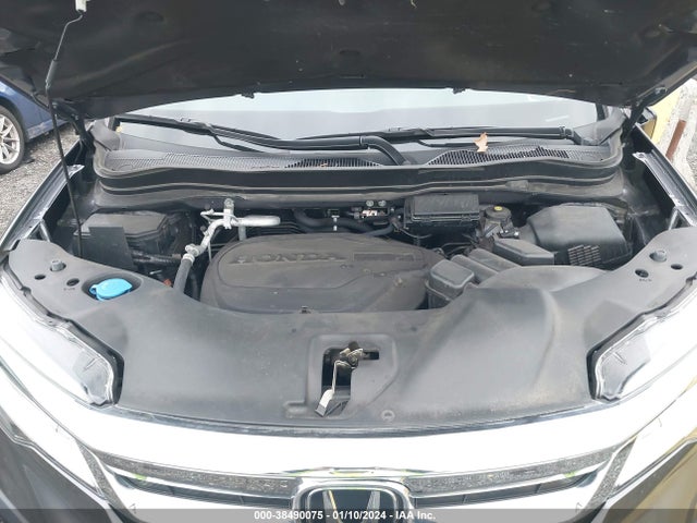 Honda Pilot Awd Touring 7 Passenger 2022 5FNYF6H64NB007796 Image 10