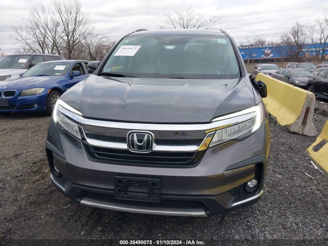 Honda Pilot Awd Touring 7 Passenger 2022 5FNYF6H64NB007796 Image 12
