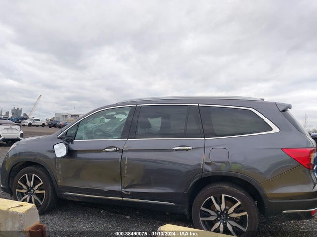 Honda Pilot Awd Touring 7 Passenger 2022 5FNYF6H64NB007796 Image 14